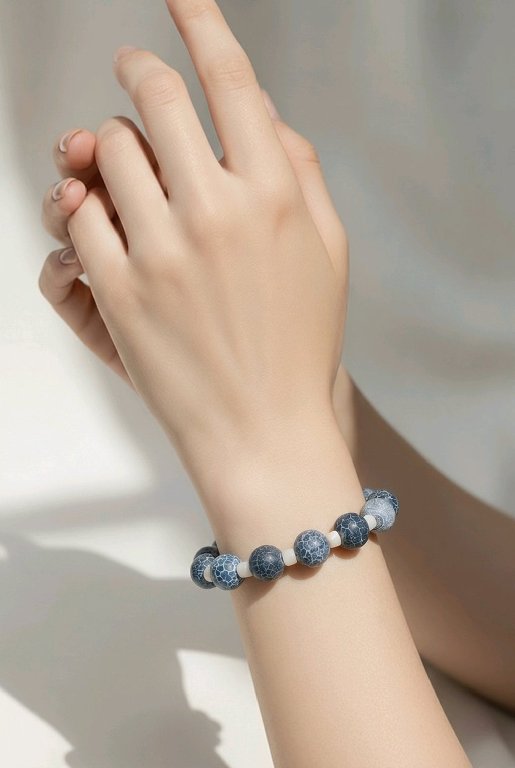 Blue Crackle and White Bracelet (MW)