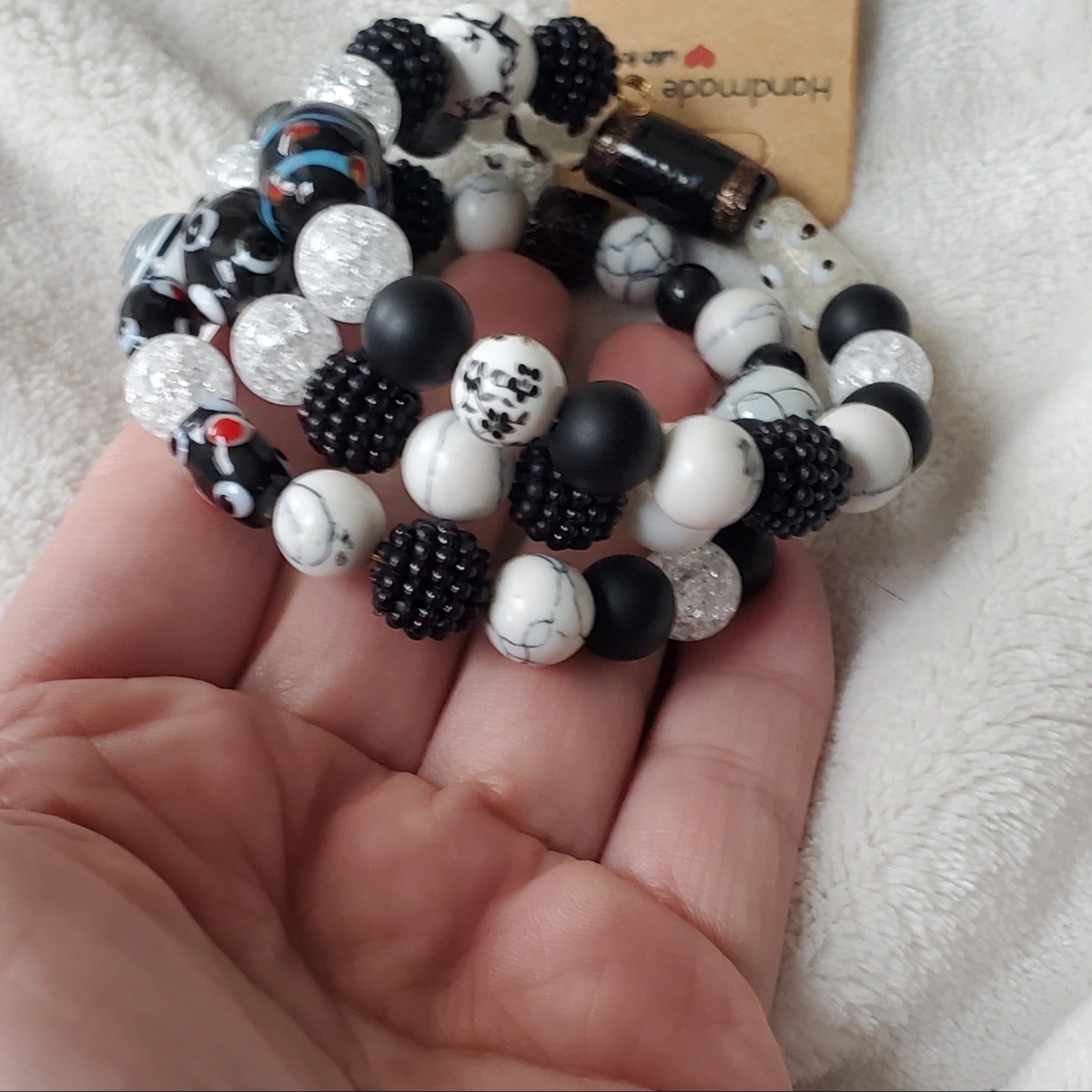 Black and White Beaded Bracelet (MW) | Mamabug ReCreations - Artisan Jewelry