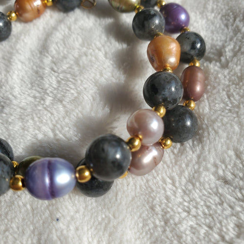 Iridescent Pearl Bracelet (MW) | Mamabug ReCreations - Artisan Jewelry