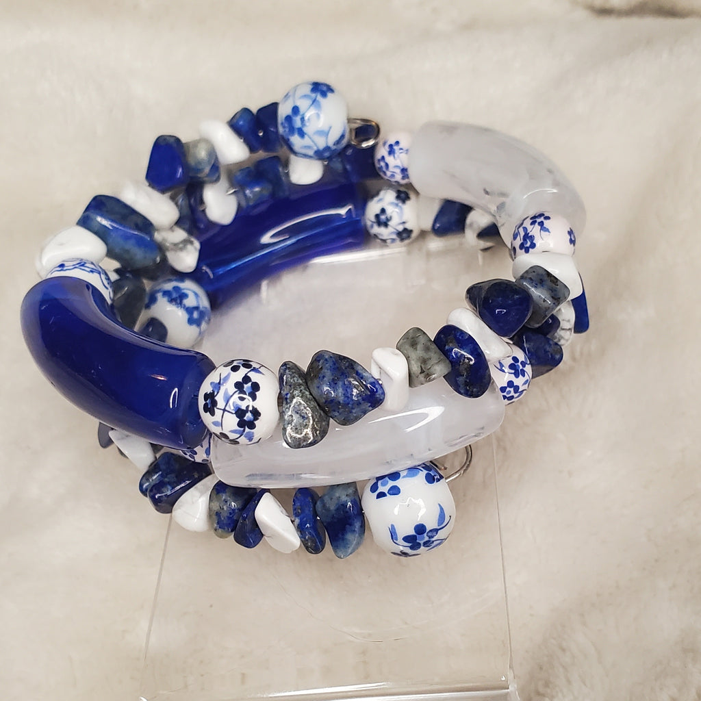 Blue and White Floral Bracelet (MW)