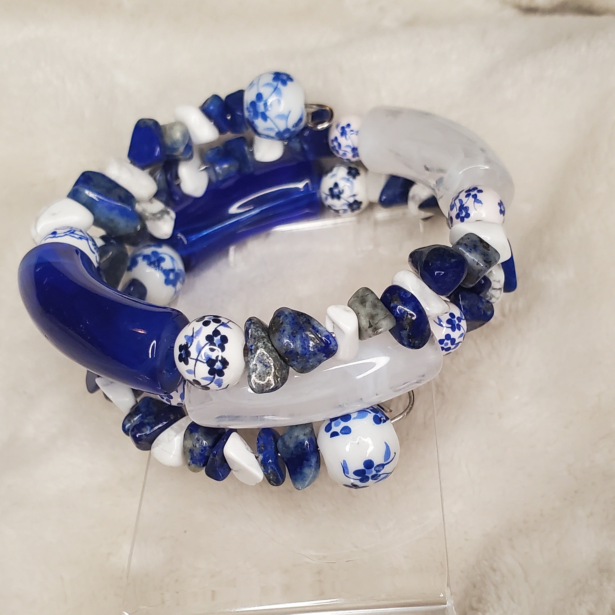 Blue and White Floral Bracelet (MW)