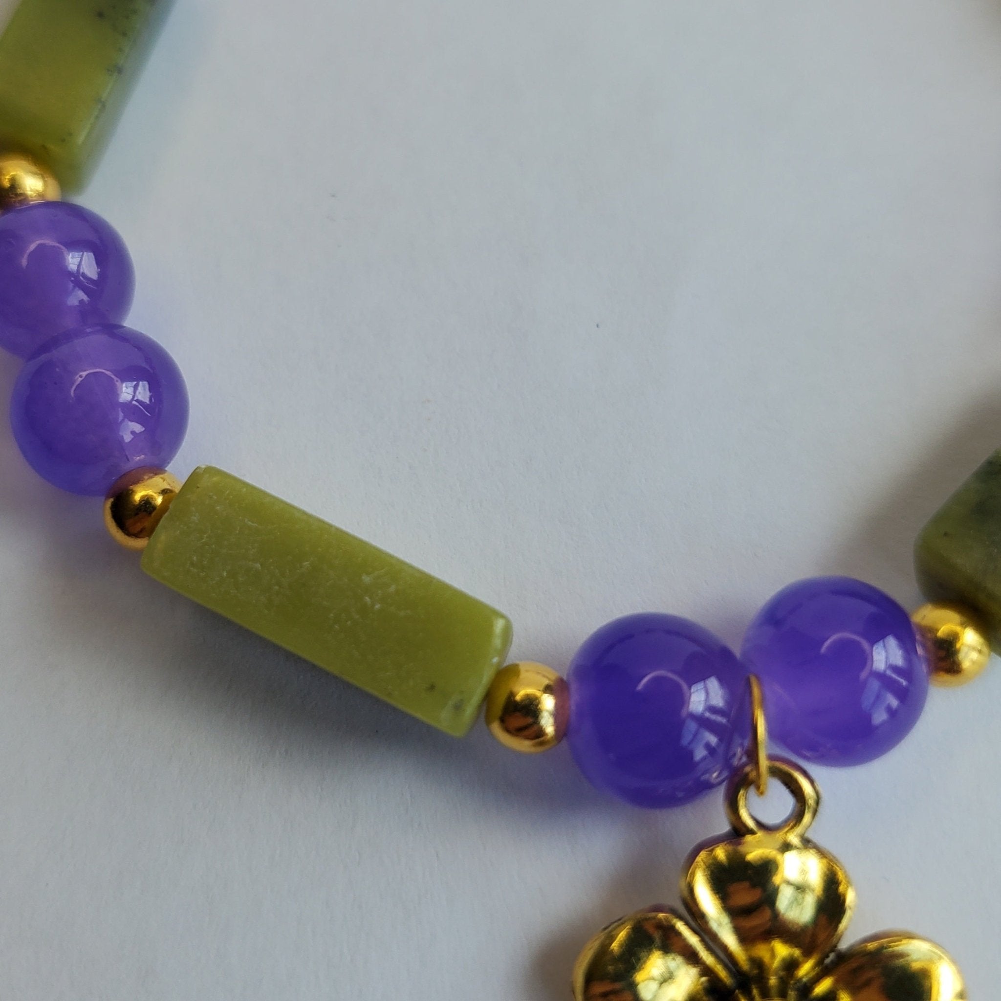 Golden Flower with Olive Jade Bracelet (W) | Mamabug ReCreations