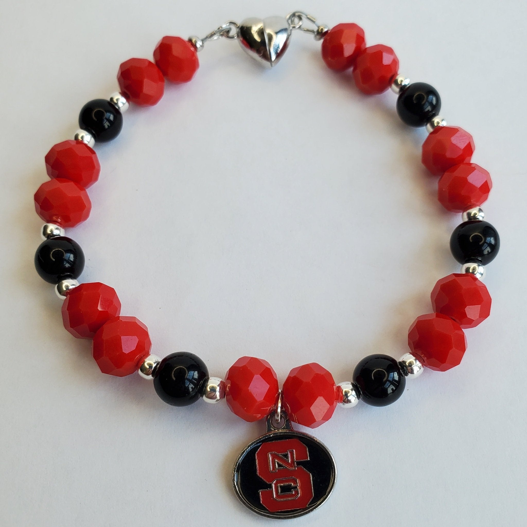 Wolfpack Red Bracelet (W) | Mamabug ReCreations