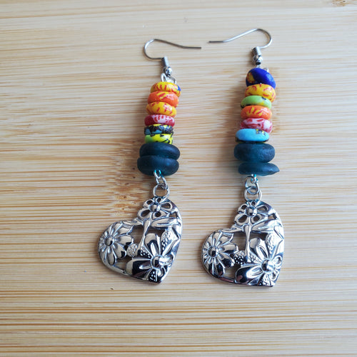 Floral Heart with Kumasi Beads Earrings | Mamabug ReCreations - Artisan Jewelry