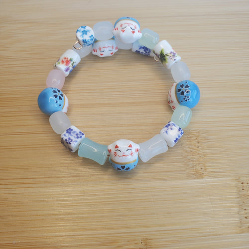 Lucky Cat Bracelet (MW) | Mamabug ReCreations