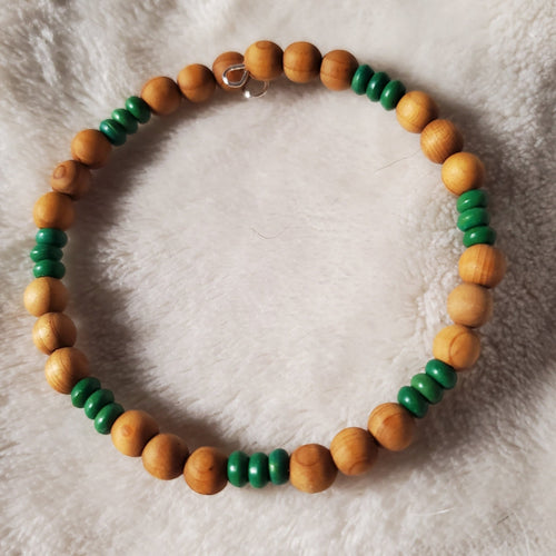 Green and Brown Wooden Bead Bracelet | Mamabug ReCreations - Artisan Jewelry
