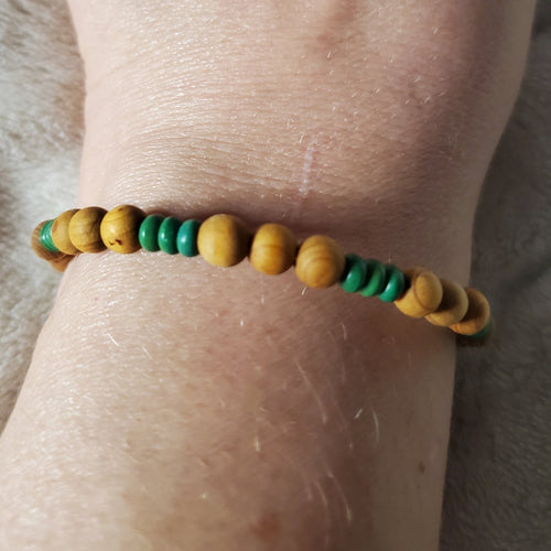 Green and Brown Wooden Bead Bracelet | Mamabug ReCreations - Artisan Jewelry