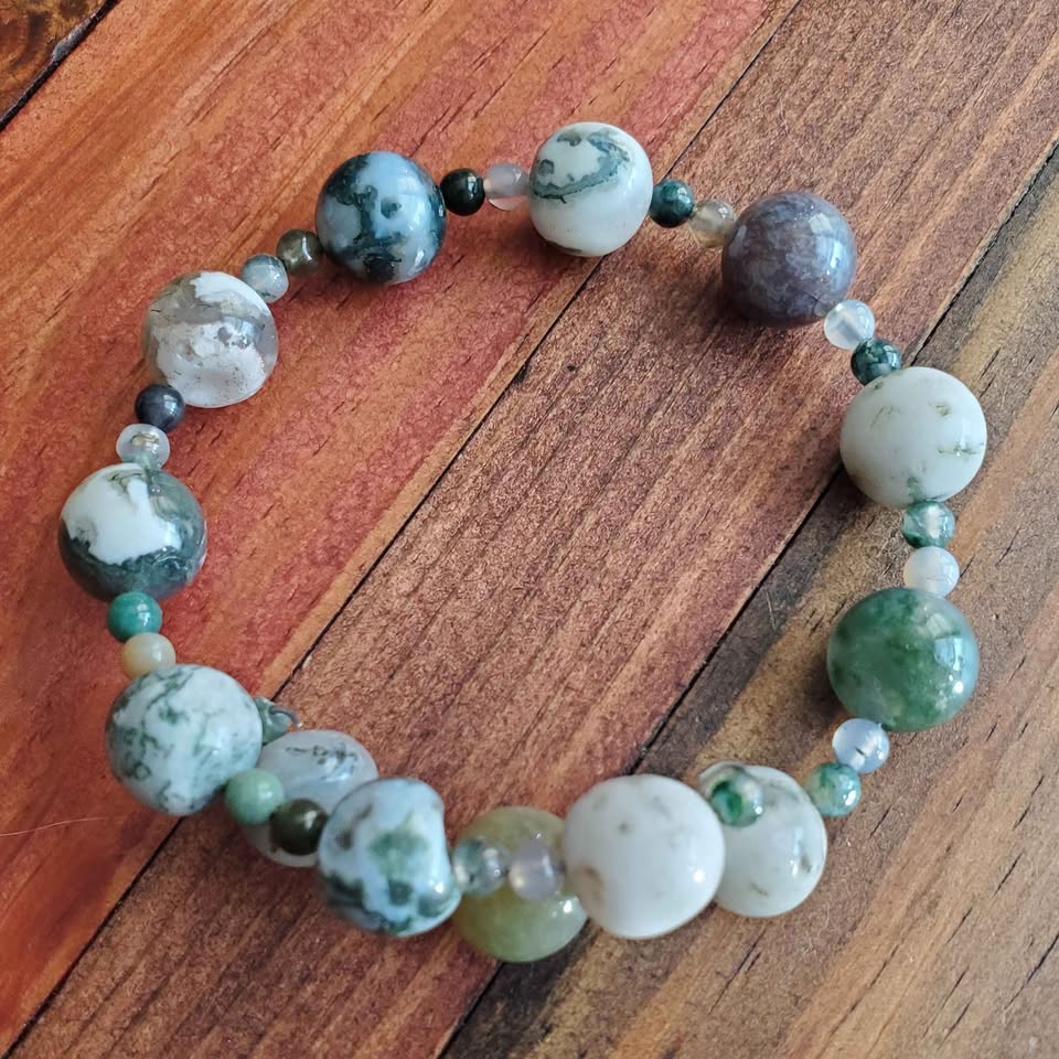 Green and White Marble Bracelet (MW) | Mamabug ReCreations - Artisan Jewelry