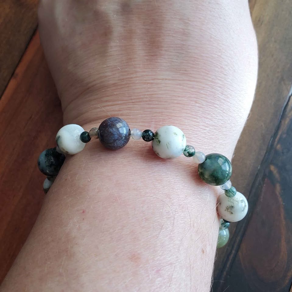 Green and White Marble Bracelet (MW) | Mamabug ReCreations - Artisan Jewelry